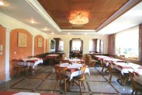 Hotel Lenzenhof 3*